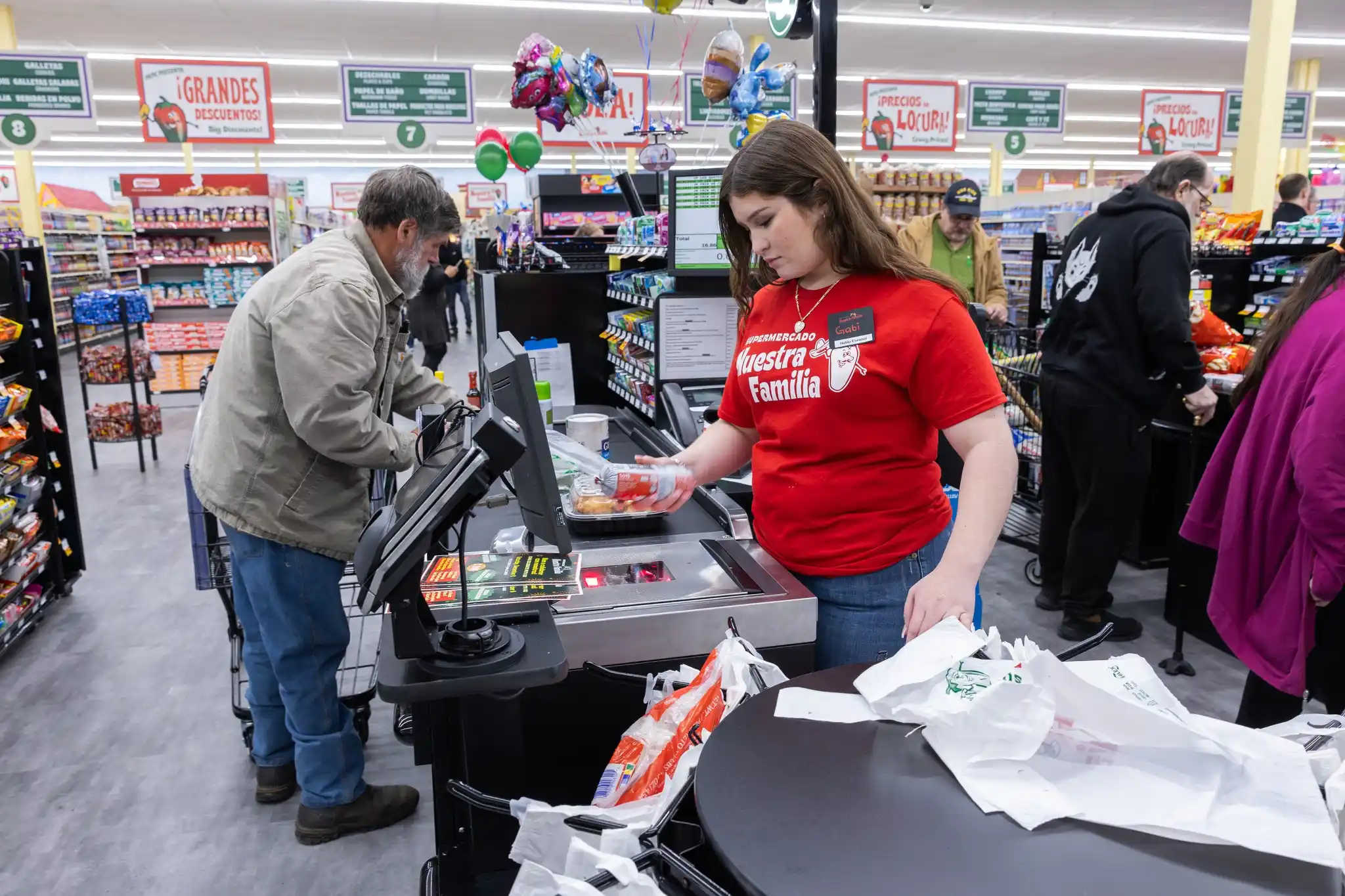 Supermercado Nuestra Familia Topeka