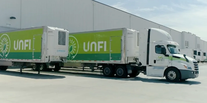 UNFI - distribution center - centro de distribución - UNFI