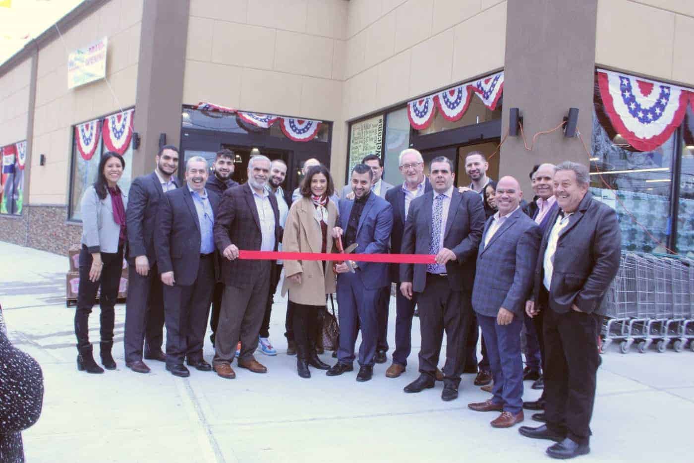 Associated Supermarket Group celebra la apertura de nueva tienda Met Fresh  en Brooklyn - Abasto